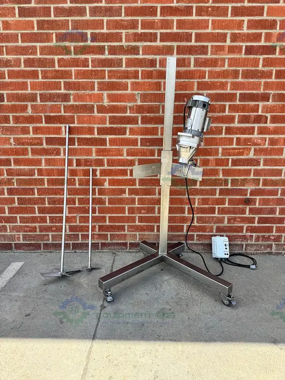 Used SHARPE MIXERS SSG-050SCR PORTABLE MIXER 350 RPMW/VFD, 1/2 HP MOTOR,TWO IMPELLERS Portable Mixers California US | Equipment Lab #1372891