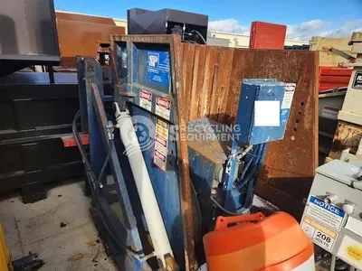 Used GAYLORD & SP INDUSTRIES TWO BOX DUMPERS Bin Dumpers Michigan US | US Recycling Equipment #1295651