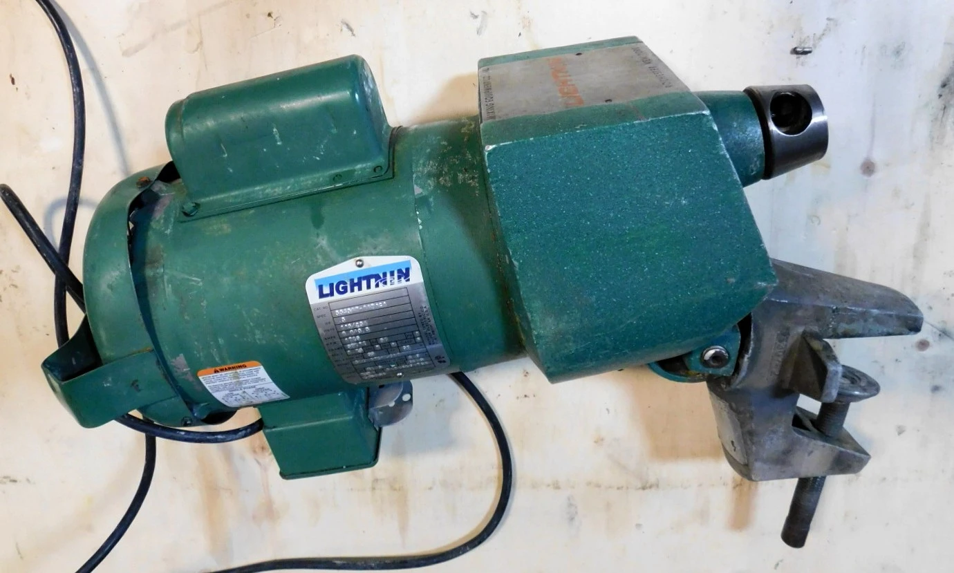 USED LIGHTNIN PORTABLE MIXER CLAMP ON MIXER