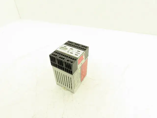 Banner MMD-TA-12B Safety Relay Muting Module Unit 24V AC/DC Din Rail Mount