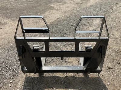 Used AGT SKID STEER FORK ATTACHMENT EURO / GLOBAL QUICK ATTACH CARRIAGE Pallet Forks Michigan US | Miedema Asset Management Group #1320314