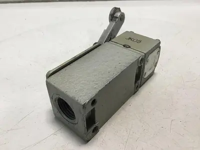USED TELEMECANIQUE C2JK05