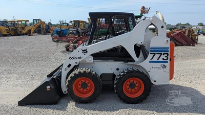 USED 1999 BOBCAT 773G