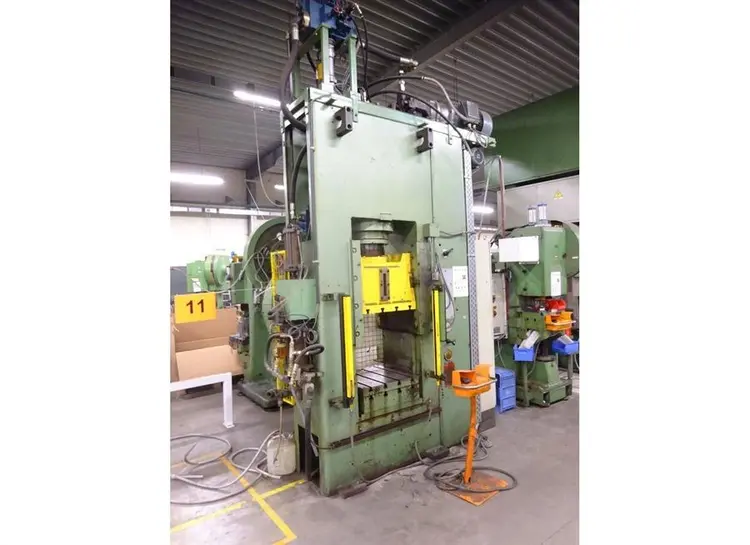 Used VAPO 250 TON H-Frame Presses BE | Apt International N.V #362223