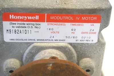USED HONEYWELL M9182A-1011 MODUTROL IV MOTR M9182A1011
