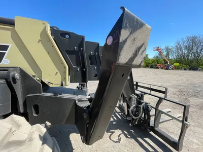 USED 2023 JLG 1075