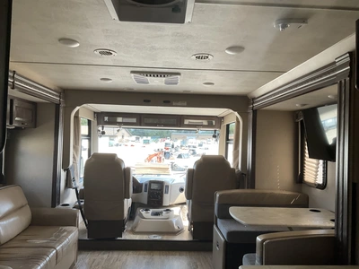 Used 2017 THOR MOTOR 31Z Campers, Caravans, Motorhomes Michigan US | Miedema Asset Management Group #1322363