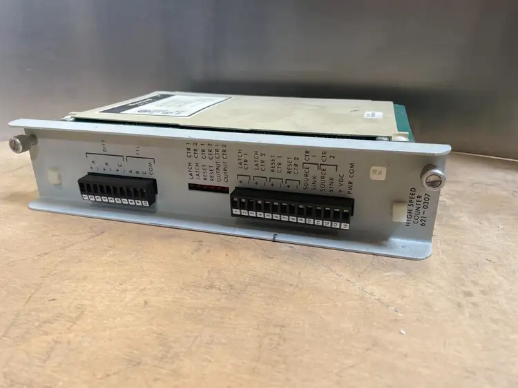 Used Honeywell Honeywell 621-0307 PLC Input & Output | Palmetto Automation #1156339