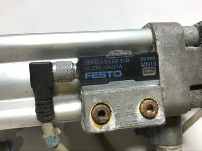 Festo NGU-32-40PPV-A Pneumatic Cylinder 12.27V 1A 27W 10bar – 145PSI Max