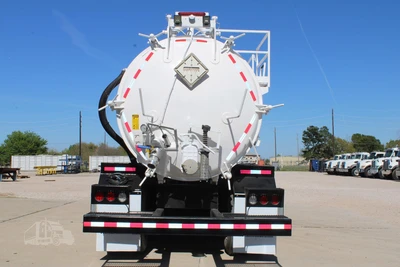 Used 2019 PETERBILT 567 Tractors & Trailers Texas US | Roll Off Truck World #1486370
