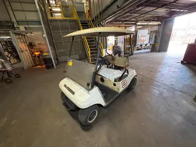Used _UNKNOWN_ _UNKNOWN_ Golf Carts Ohio US | Myron Bowling Auctioneers Inc #1504500