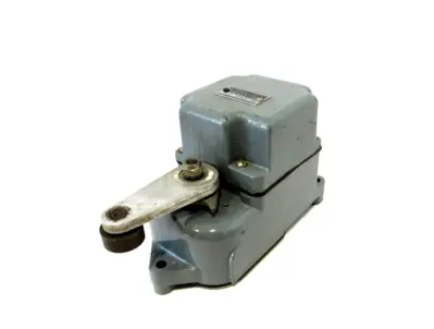 NEW ALLEN BRADLEY 801-ASH22 LIMIT SWITCH SER.A 801ASH22