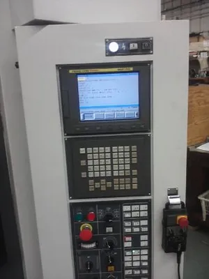 USED 2009 SUPERMAX YCM