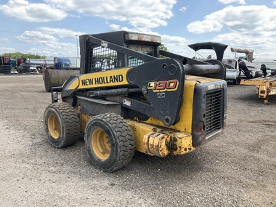 Used 2010 NEW HOLLAND L190 Skid Steer Loaders Michigan US | Miedema Asset Management Group #1325534