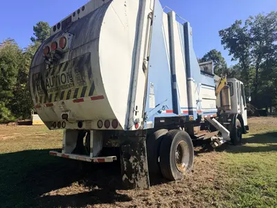 Used 2004 HEIL GARBAGE Garbage trucks North Carolina US | Levan Equipment #1573971