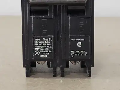 Used SIEMENS B2100 Switchgears British Columbia CA | Lenmark #239567