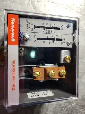 NEW HONEYWELL L404F1094