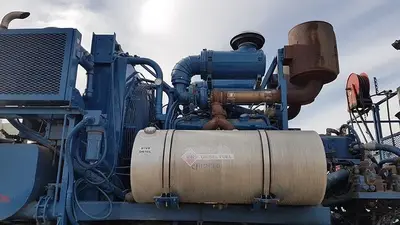 USED 1997 PEERLESS BAKER HUGHES HYDRA FRAC BLENDER TRAILER