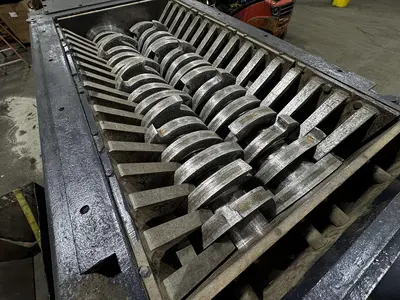 Used SHRED TECH ST-100 Dual Rotor or Single Rotor Shredders Pennsylvania US | Global Equipment International, LLC #1230447