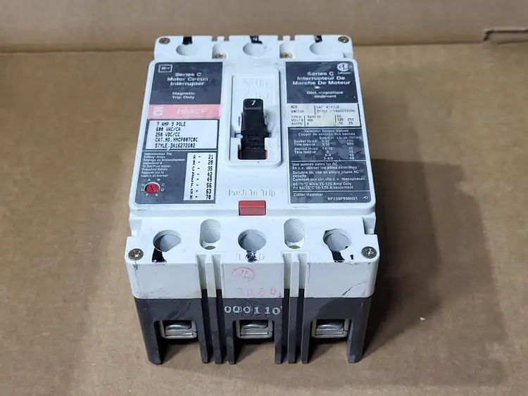 Used EATON CUTLER-HAMMER HMCP007C0C Switchgears British Columbia CA | Lenmark #477714