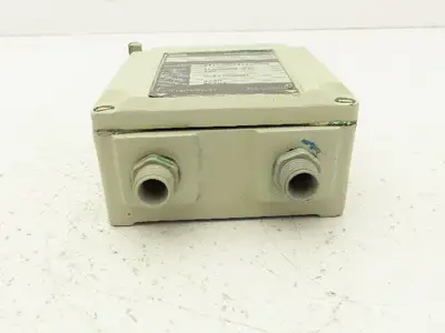 Temposonics 0110200703101000 Analog Output Module 0-10VDC 20" Stroke