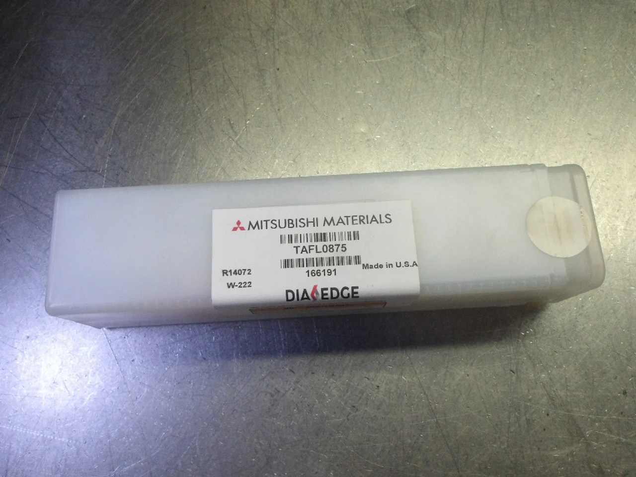 Mitsubishi 7/8" Coolant Thru Indexable Drill 1" Shank TAFL0875 (LOC3591)