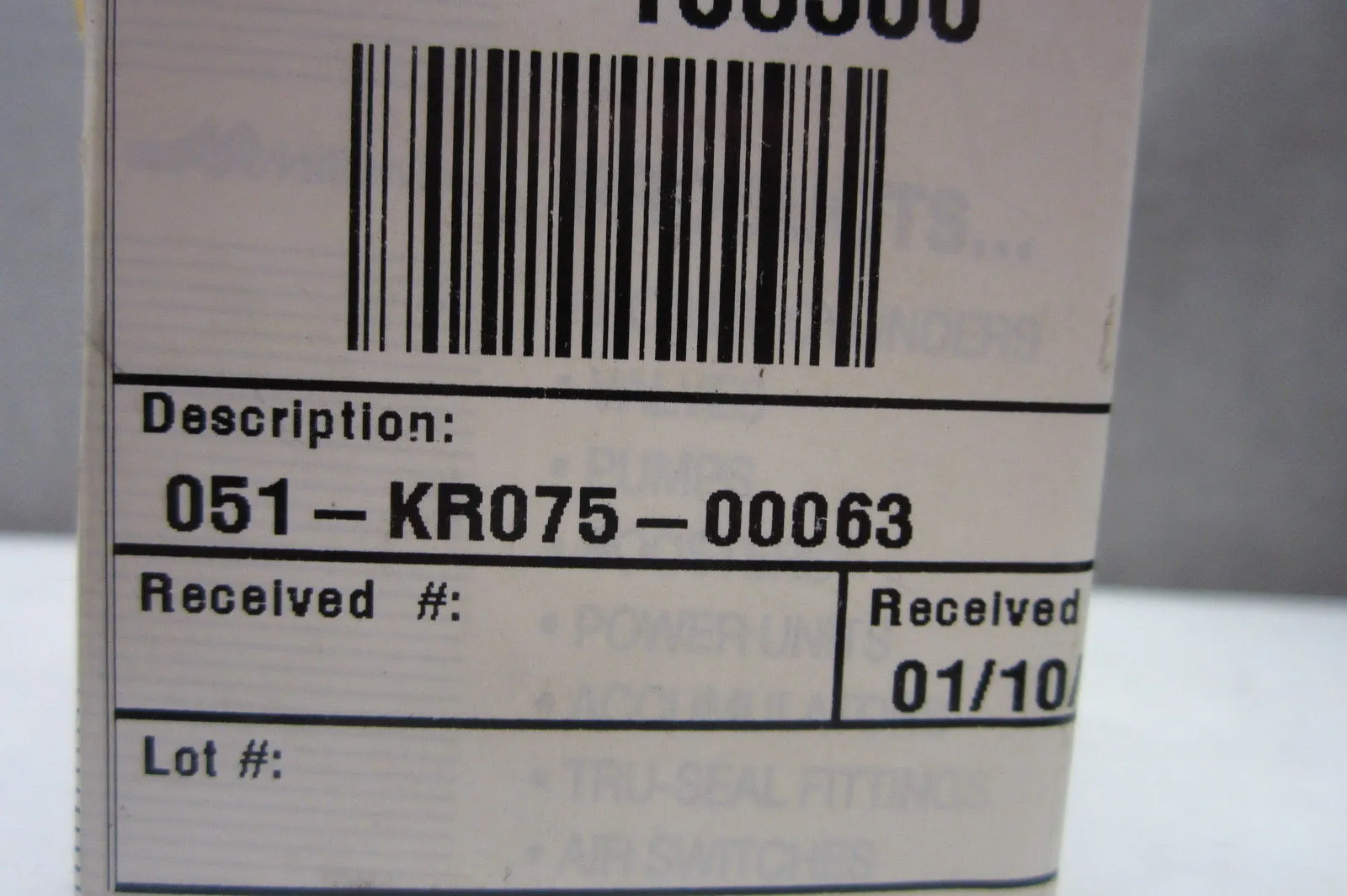 NEW MILLER FLUID POWER 051-KRO75-63 PISTON ROD DEAL 051KRO7563
