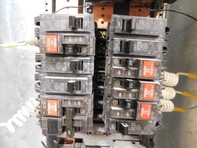 GE _UNKNOWN_ Electrical Panel & Distribution Boards | Equipment Recovery Corp. (11)