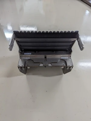 Used Universal Instruments Corporation 52777802 PCB Component Feeders Michigan US | 4Tech USA #1540524