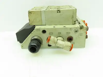 Numatics 061BA400M Three Pneumatic Solenoid Valve w/Manifold Block 120PSI 24VDC