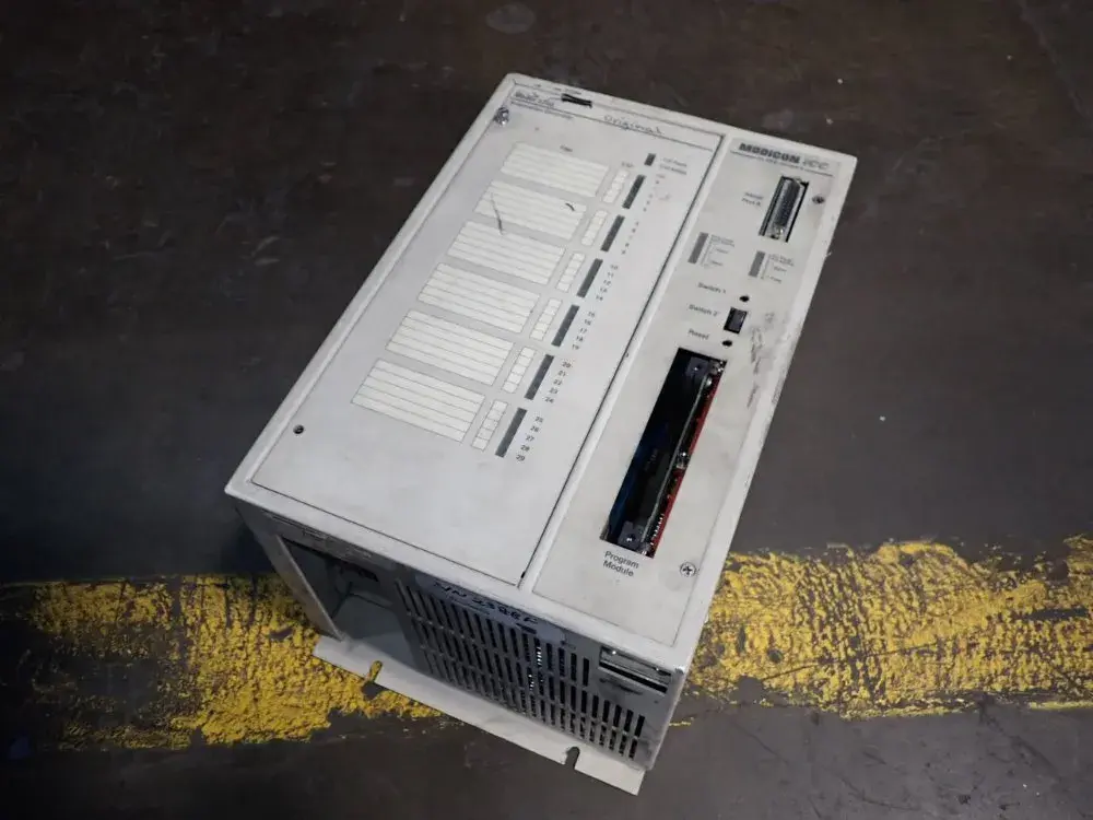 USED MODICON ICC 3240