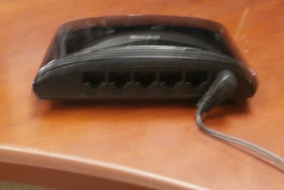 USED D-Link DES-1005E