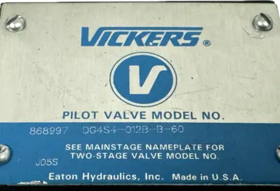 NEW VICKERS DG4S4-012B-B-60 PILOT VALVE 868997 W/ 868982 COIL