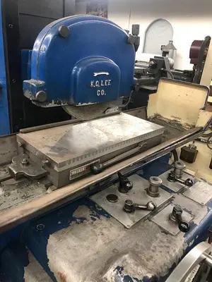 K.O. LEE 8″ X 18″ SURFACE GRINDER WITH COOLANT, HYDRAULIC TABLE FEED