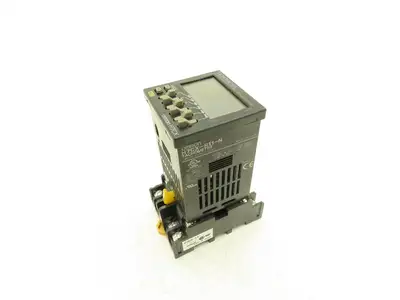 Omron H7CX-R11-N Digital Multifunction Preset Counter 100-240V Panel Mounted