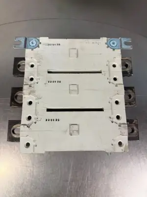 ABB Non-Fusible Disconnect Switch 1200Amp 600VAC 3 Pol (10.5.3)