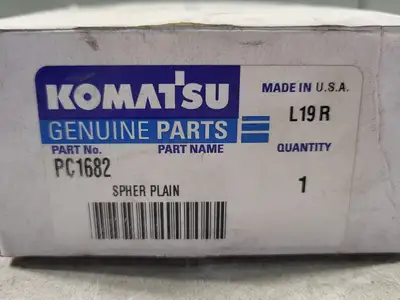NEW KOMATSU PC1682