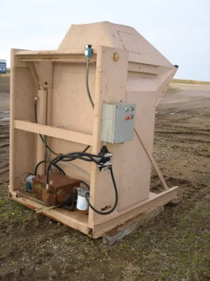 Used _UNKNOWN_ _UNKNOWN_ Bin Dumpers Minnesota US | A&I Equipment #1317111