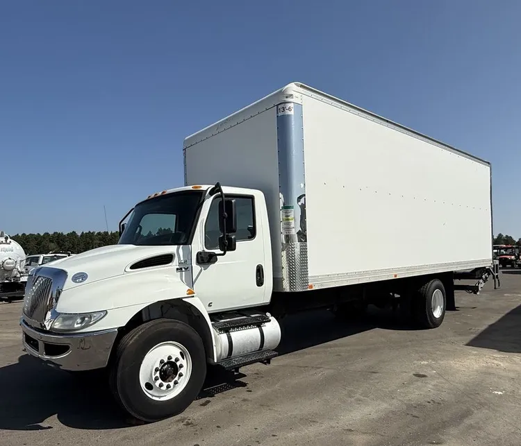 Used 2020 INTERNATIONAL® MV607 SBA Box trucks Minnesota US | Carco Truck & Equipment #1513856