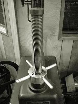 0288-385 Antique Wilson / Rockwell B:C Scale Hardness Tester