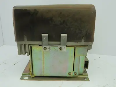 Allen Bradley 1100-BOD93/B Vacuum Contactor 1500VAC 200HP 3 Pole Series B