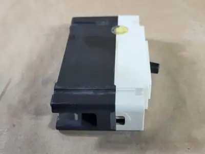 NEW CUTLER-HAMMER FD1020