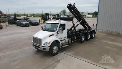Used 2027 PETERBILT 548 Rolloff Trucks Texas US | Roll Off Truck World #1491958