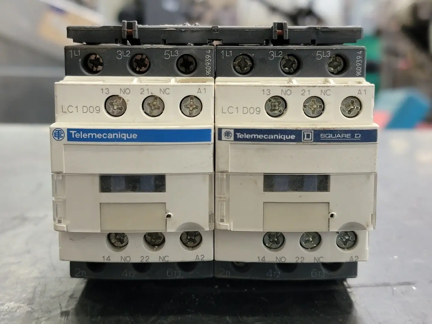 USED TELEMECANIQUE LC2D09