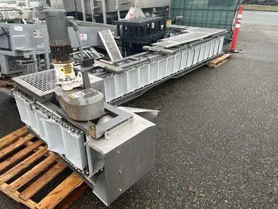 Smalley 16' High Bucket Lift Elevator