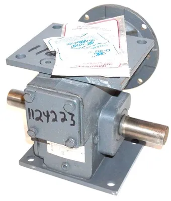 NEW WINSMITH 924MWU SPEED REDUCER 1750 RPM, 50:1 RATIO, 79 HP W/ D-890 HARDWARE
