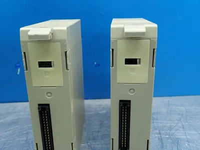 USED OMRON C200HOD212