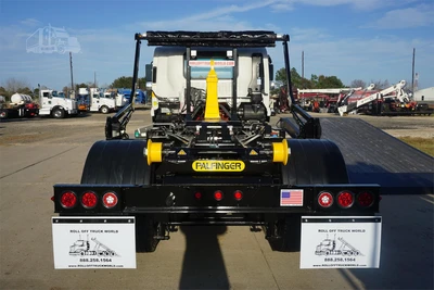 Used 2027 ISUZU FVR Hooklifts & Roll-Offs Texas US | Roll Off Truck World #1491763
