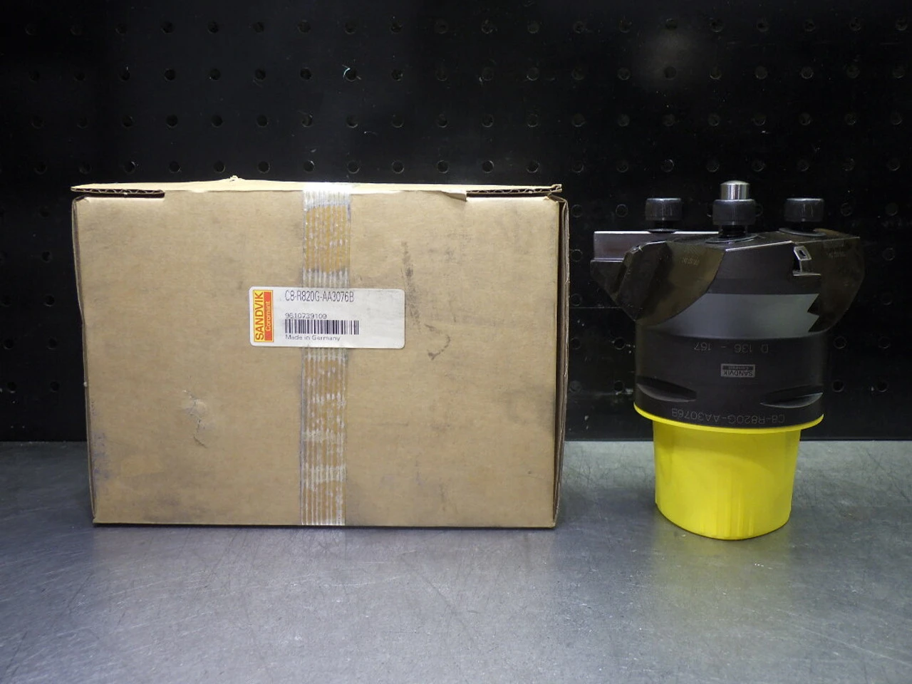 Sandvik BR30 Capto C8 136-167mm Roughing Boring Head C8-R820G-AA3076B (LOC2525)