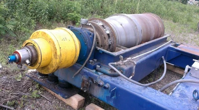 (3) Humboldt CP 4-01.1 (30 x 98) decanters, 1.4462 SS.